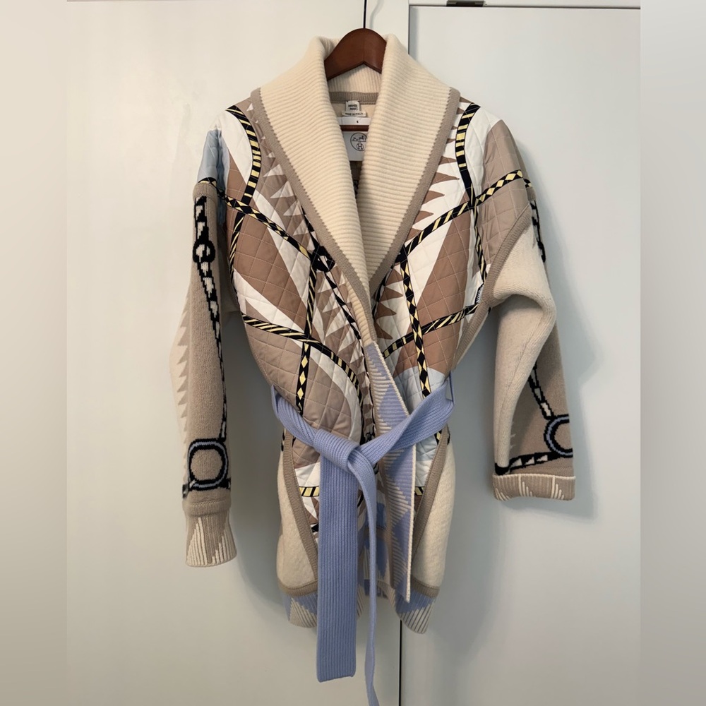 Hermes Beige and Blue Patterned Sweater